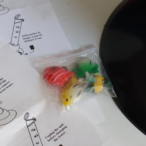 VINTAGE AQUA TUBE CD HOLDER BNIP Lava Lamp CD holder Holds 36 CDs WORKS - Picture 6 of 9